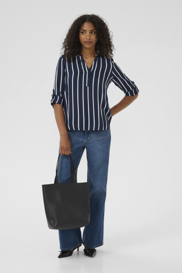 KAStridy Blouse Midnight Marine