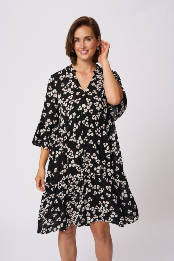 KAHera Amber Dress Printed Black