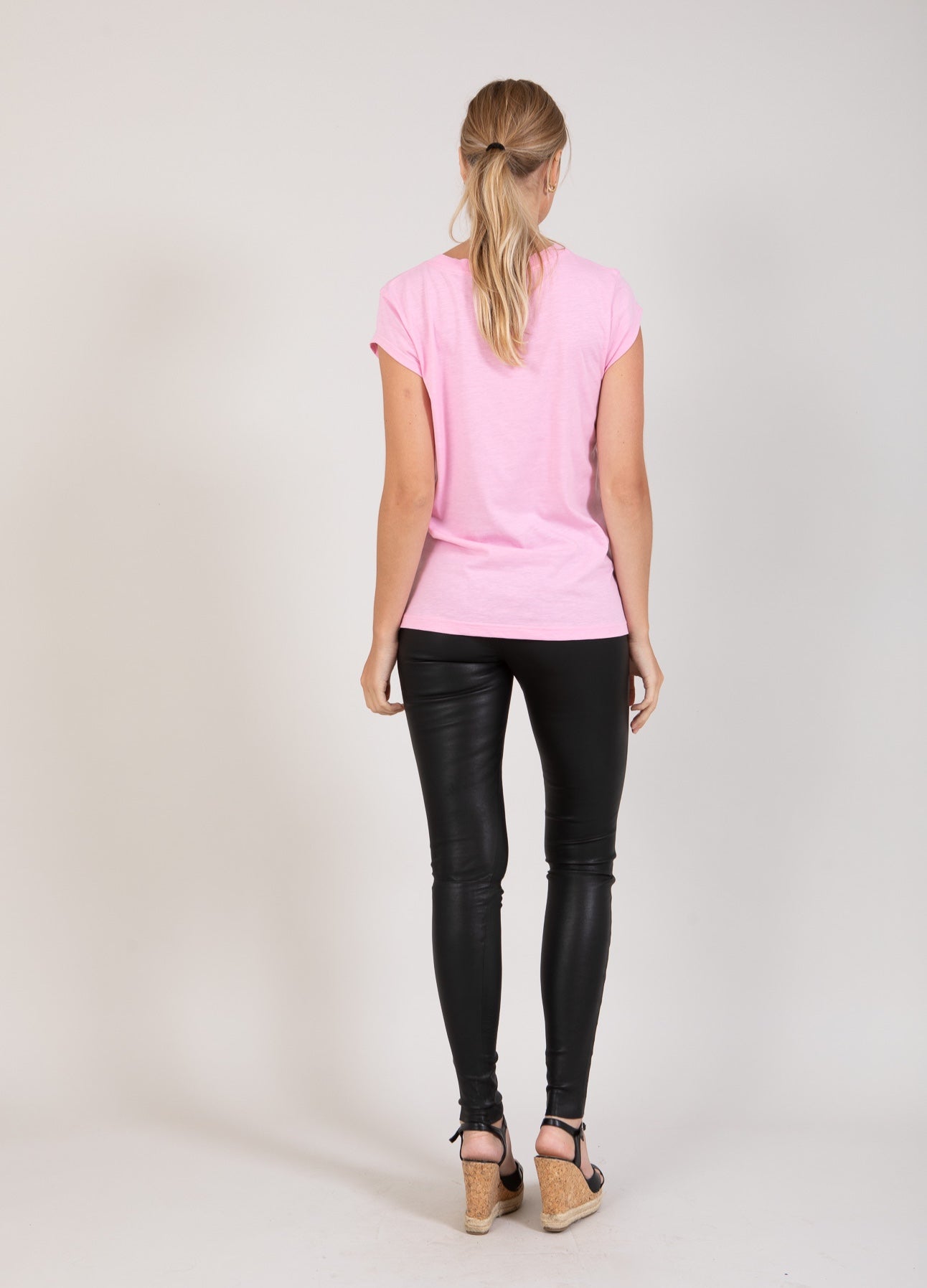 CC Heart Basic T-Shirt Baby Pink