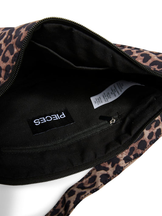PCAmanda Bumbag Black Leo