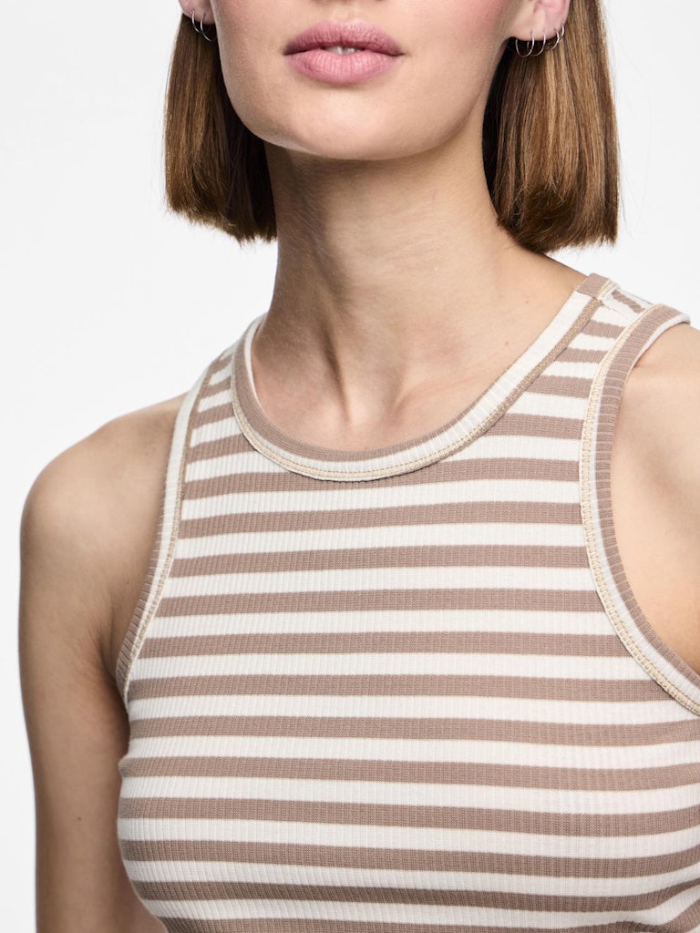 PCRuka Boxer Tank Top Silver Mink Cloud Dancer