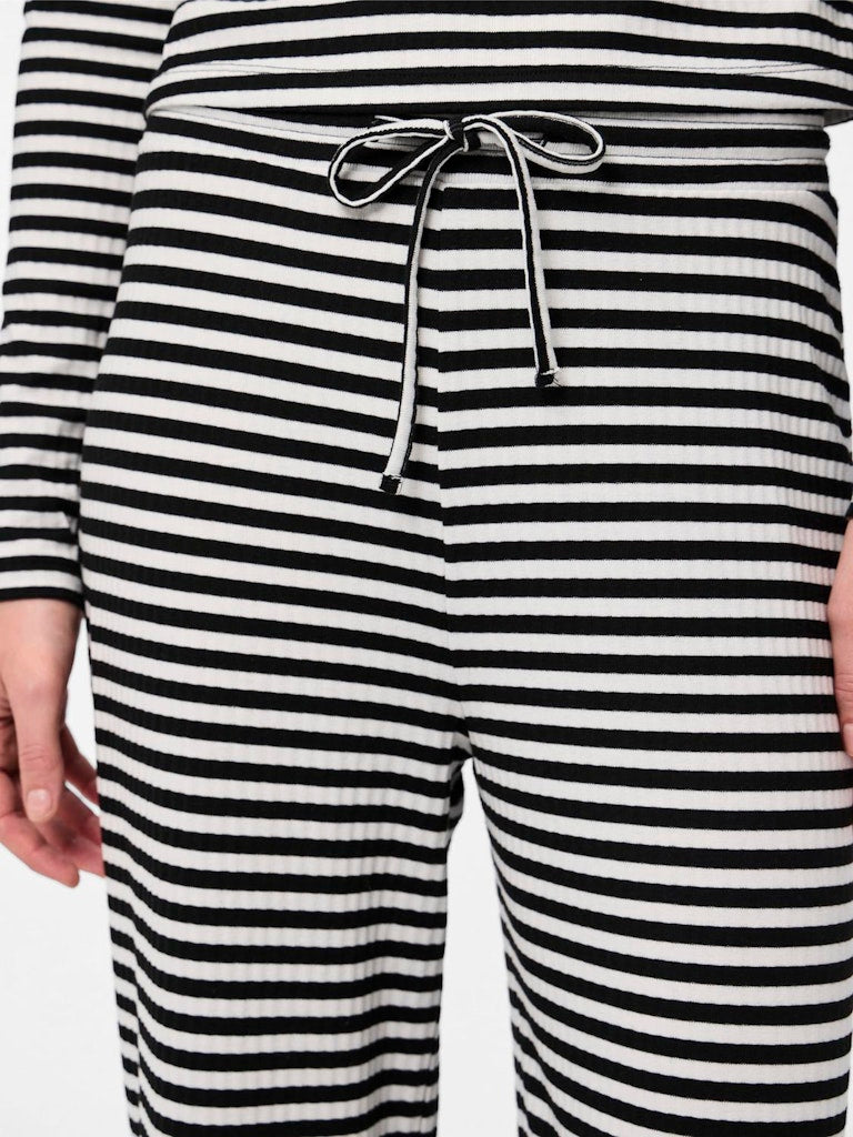 PCLaya MW Wide Pants White Stripes