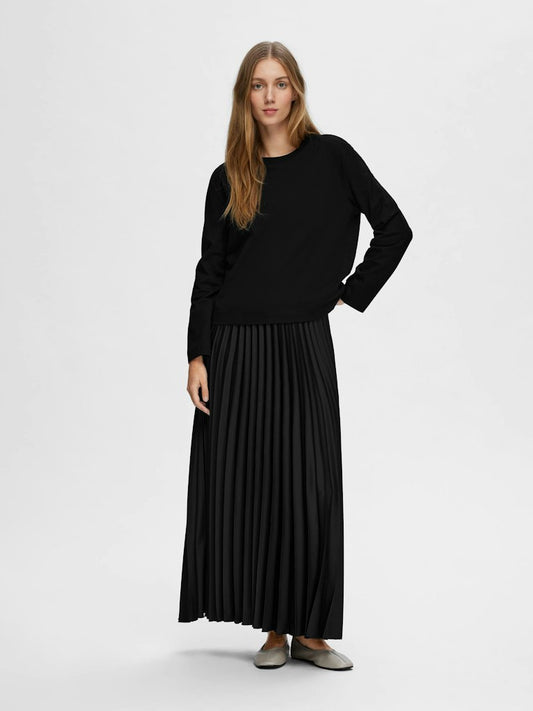 SLFEssential LS Boxy Tee Black