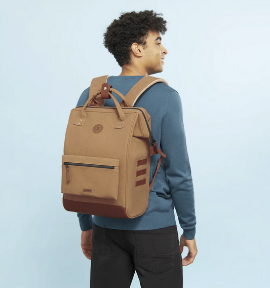 Adventurer L Moscou Camel