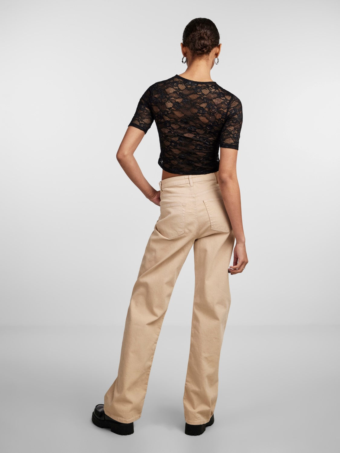 PCStacy SS Lace Top Black