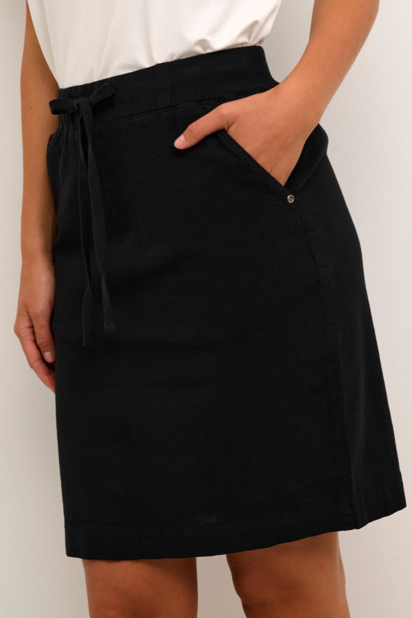 KANaya Skirt Black Deep