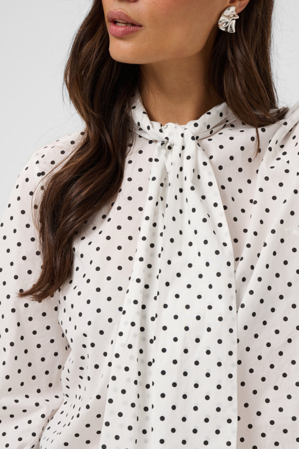 KAMilly Shirt White Black