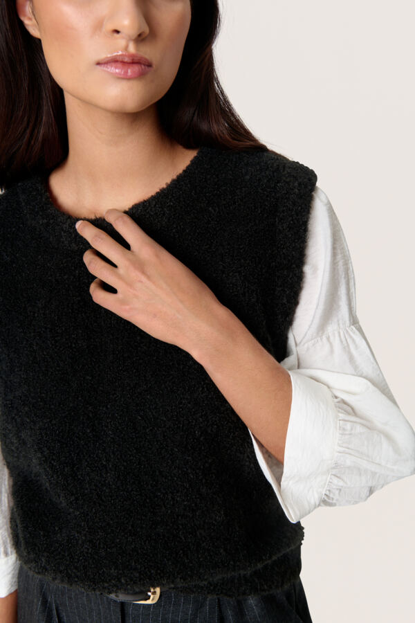 SLAmaris Vest Black