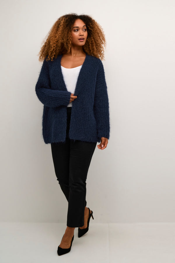 CUBrava Cardigan Salute