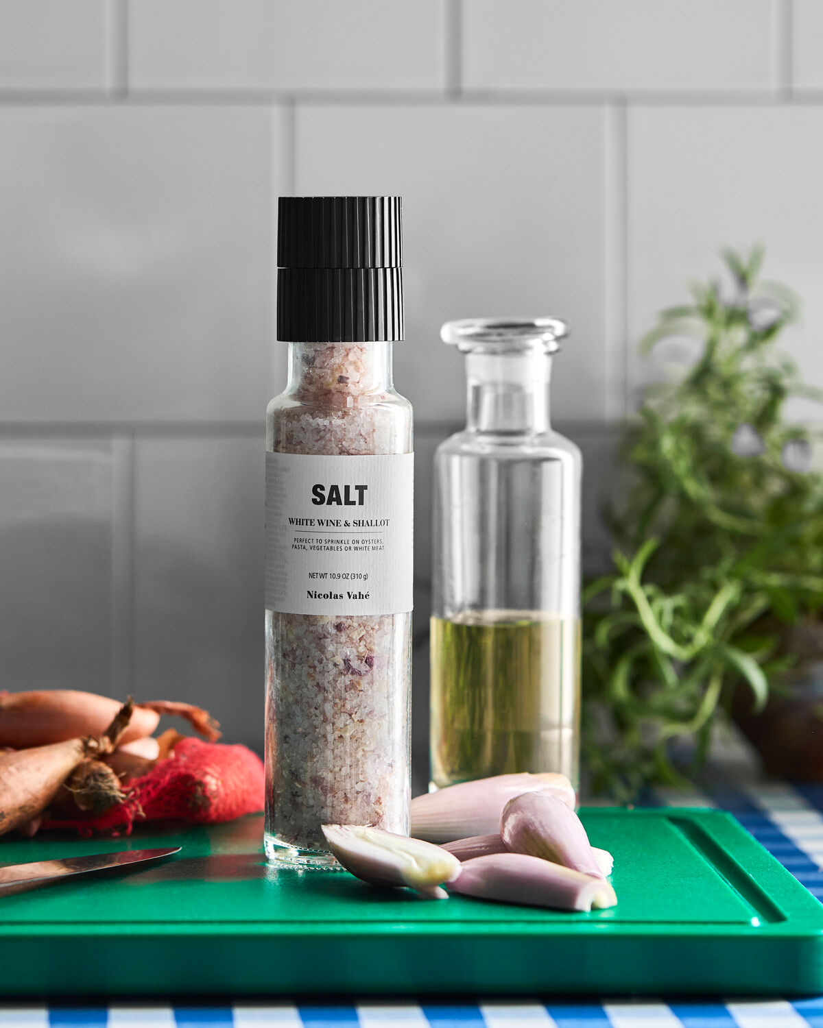 Salt, White wine & shallot