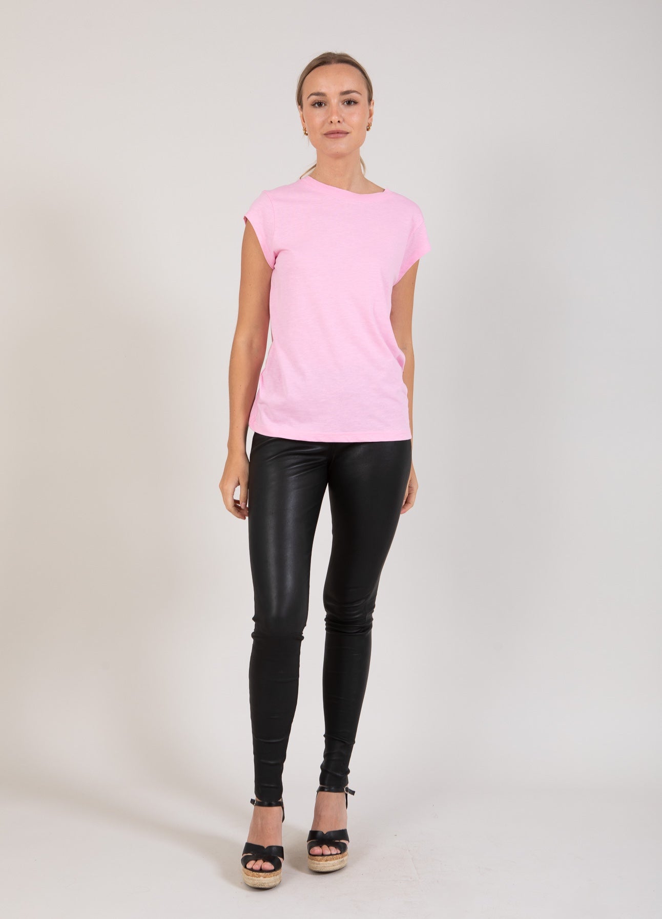 CC Heart Basic T-Shirt Baby Pink