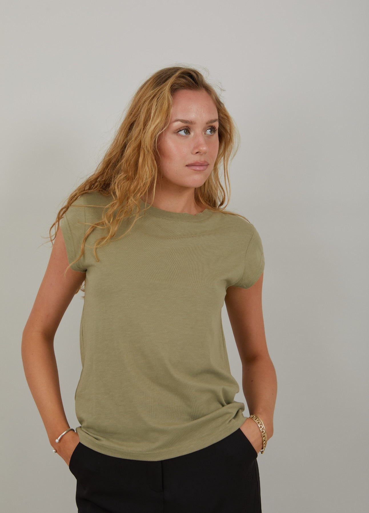 CC Heart Basic T-Shirt Dusty Olive