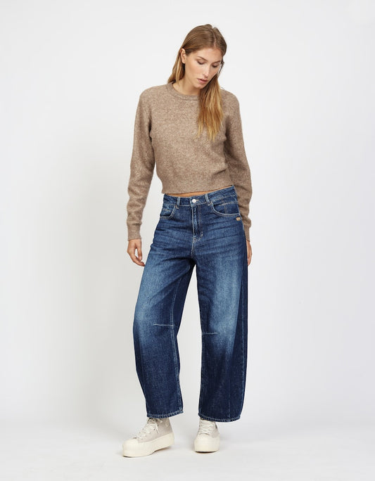 Gang 94Sarina Midblue Waterlines