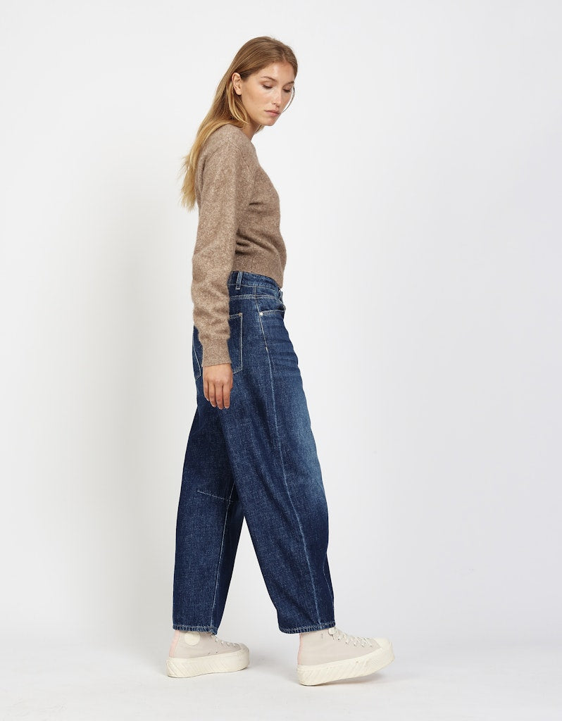 Gang 94Sarina Midblue Waterlines