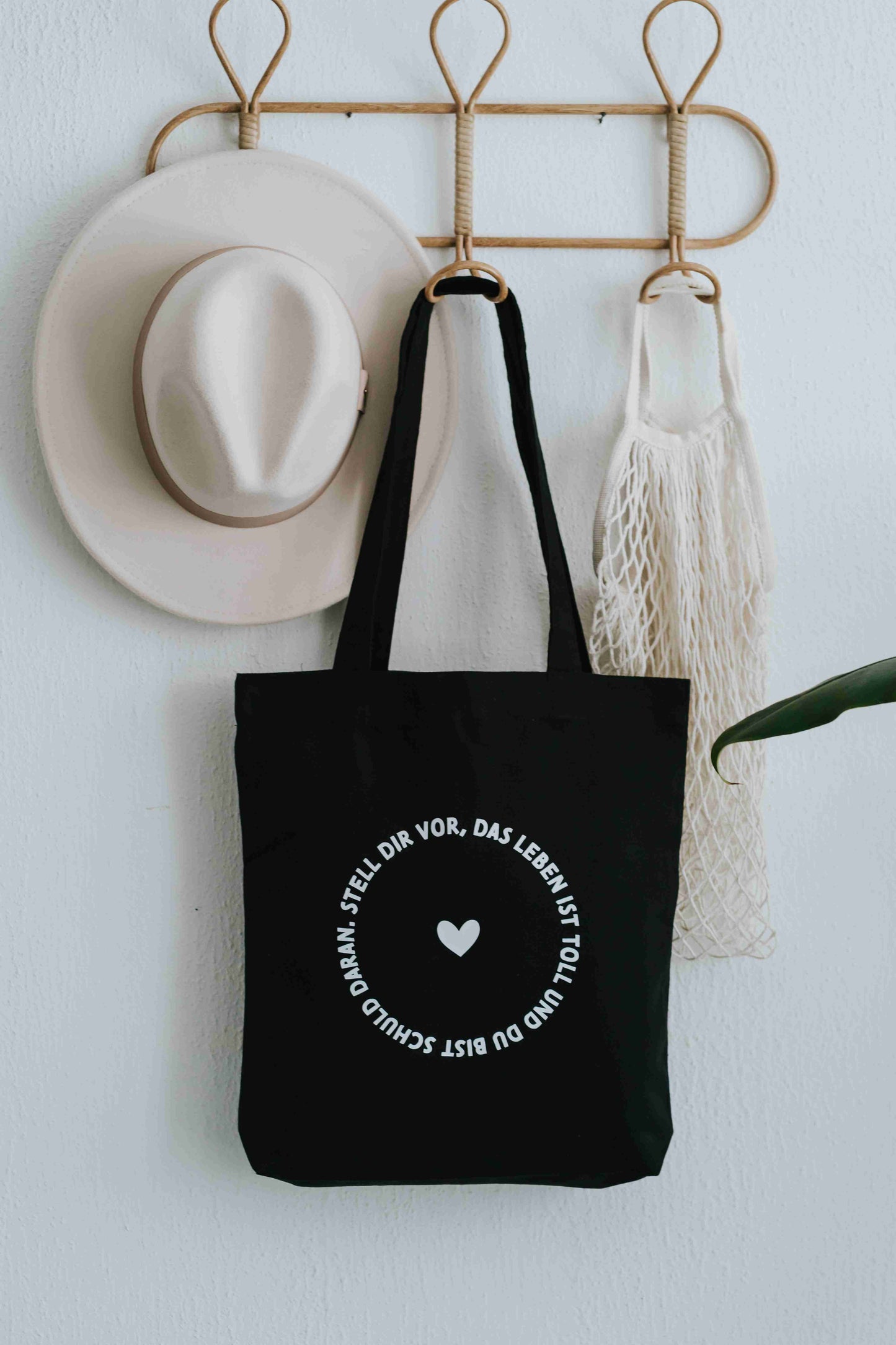 HG Tasche Das Leben ist toll Schwarz