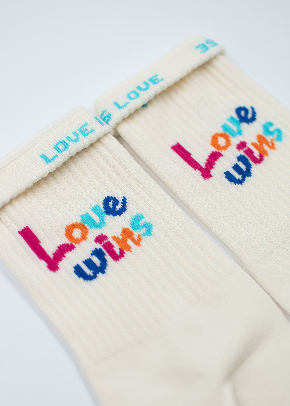 JC Socken Love Wins