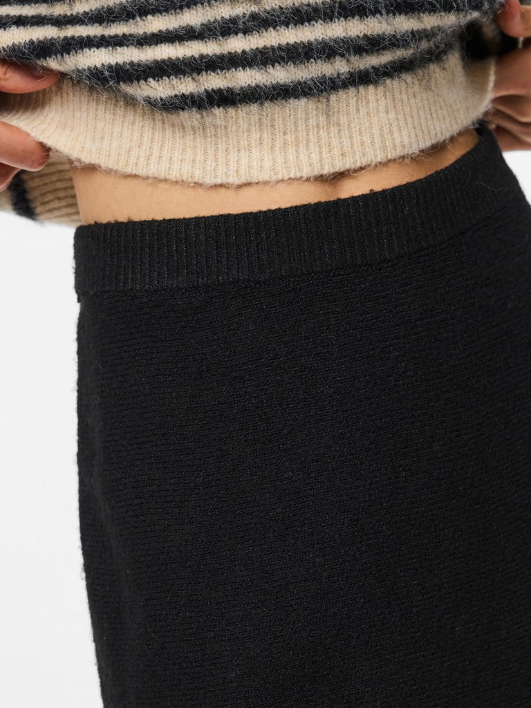 PCMalou HW Knit Skirt Black
