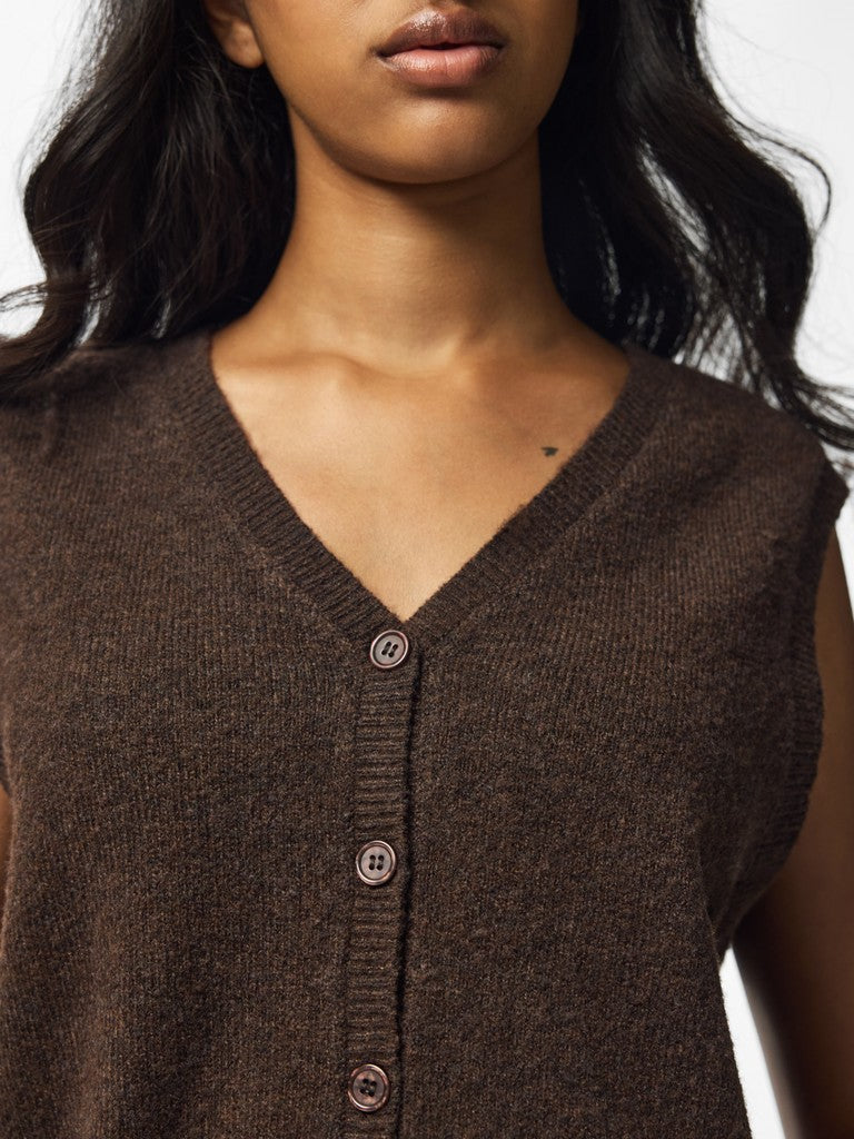 PCSally SL V-Neck Vest Hot Fudge