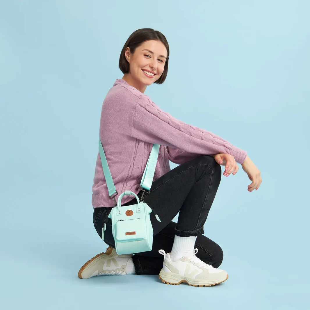 Nano Bag Bilbao Blau