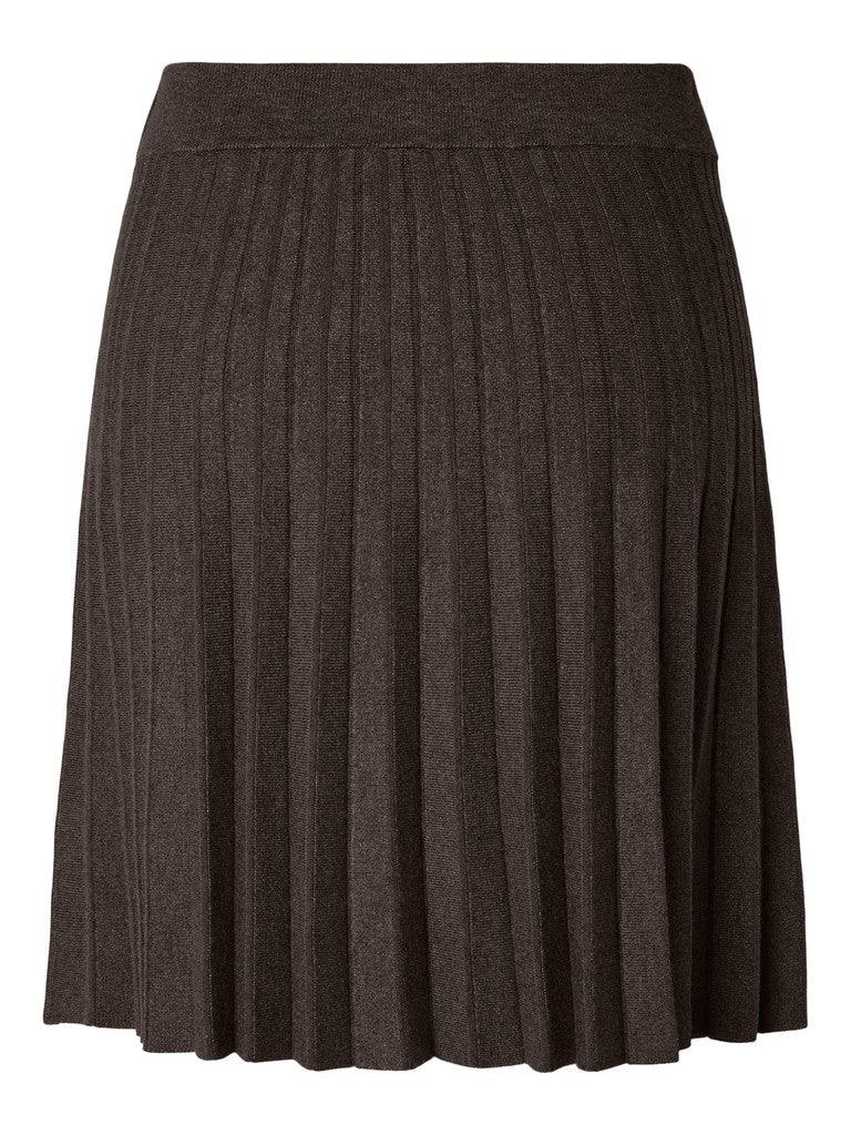 YASElena HÄW Pleated Skirt Coffe Bean