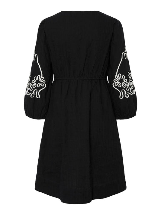 YASGigga 3/4 Dress Black