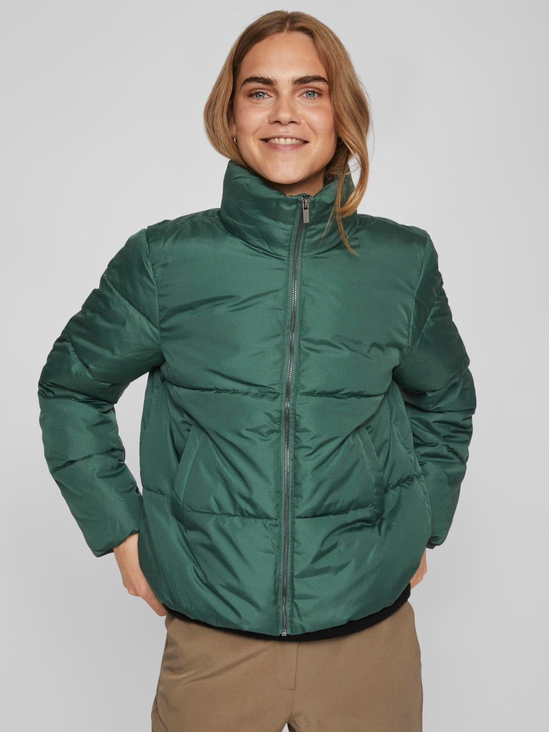 VITate L/S Short Puffer Jacket Pineneedle