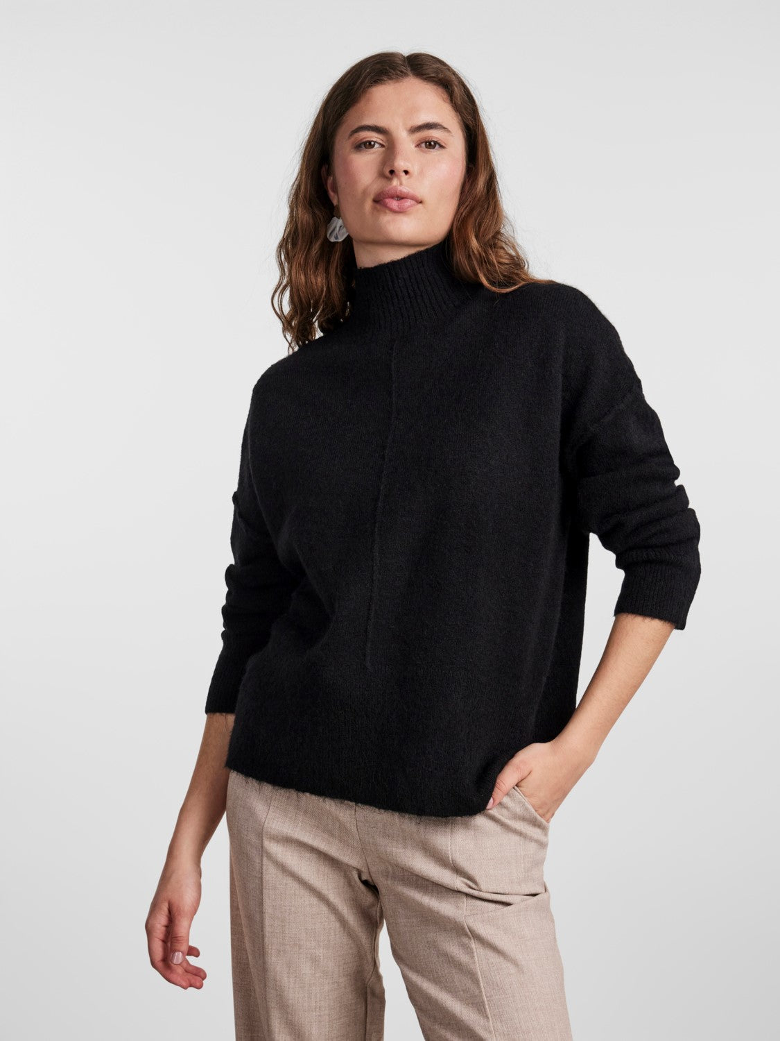 YASBalis LS High Neck Knit Black