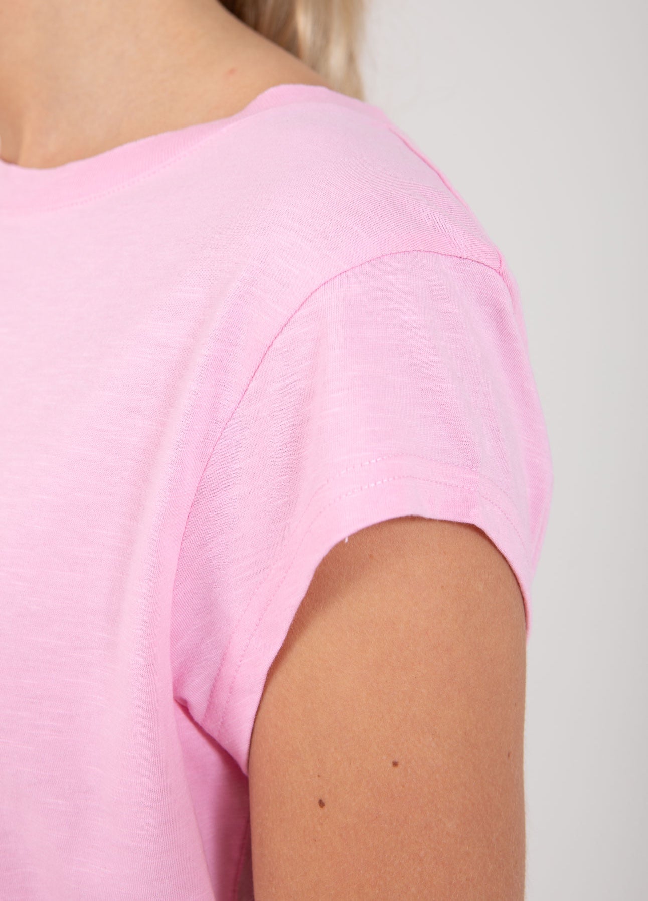 CC Heart Basic T-Shirt Baby Pink